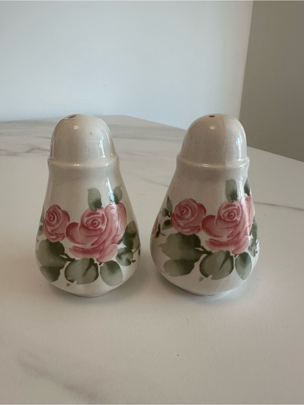 Vintage Pear Shaped Hand-Painted Pink Rose Ceramic Salt and Pepper Shaker Set